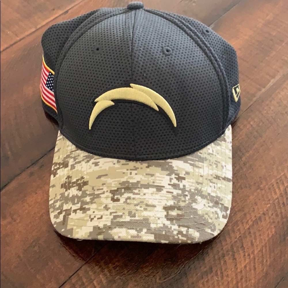 Chargers salute to service hat